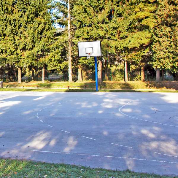 commercial-concrete-services-basquetball-and-tennis-courts